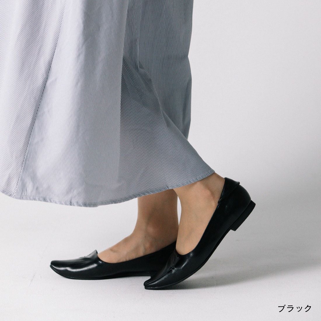 WASH [人気商品] きれい見えフラットシューズ