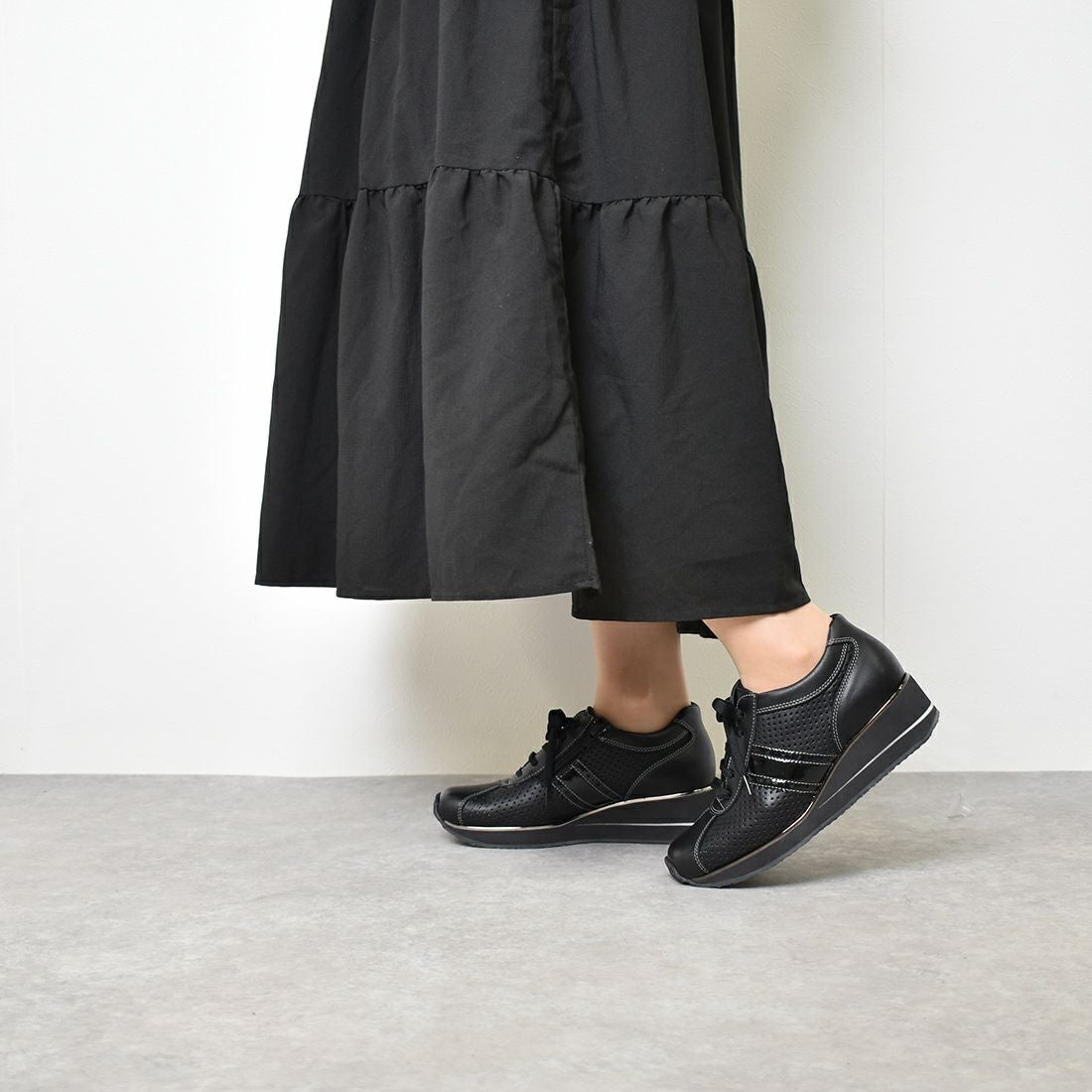 WASHINGTON パンチングウェッジソールスニーカー|銀座ワシントン 公式