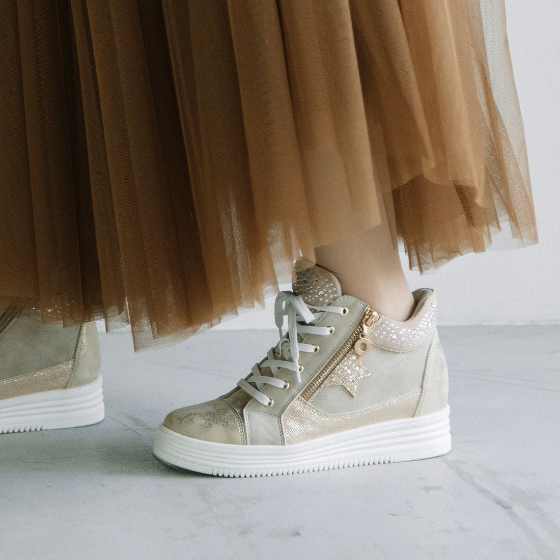 WASHINGTON 星モチーフインヒール厚底ハイカットスニーカー|銀座