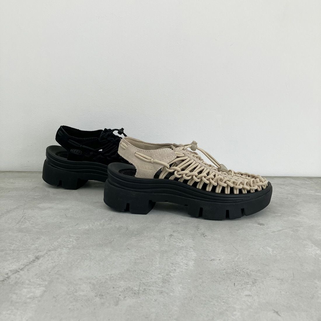 KEEN ユニーク厚底サンダル|銀座ワシントン 公式サイト KEEN ユニーク厚底サンダル|銀座ワシントン 公式サイト