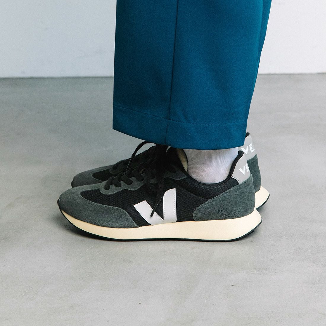 VEJA メッシュスエードスニーカー|銀座ワシントン 公式サイト