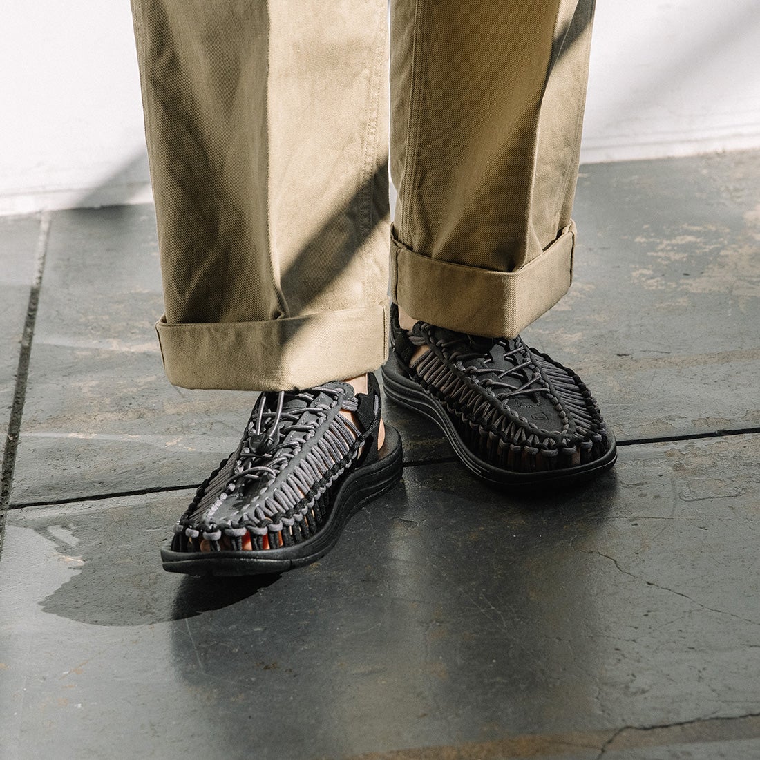 KEEN UNEEK メンズサイズサンダル|銀座ワシントン 公式サイト