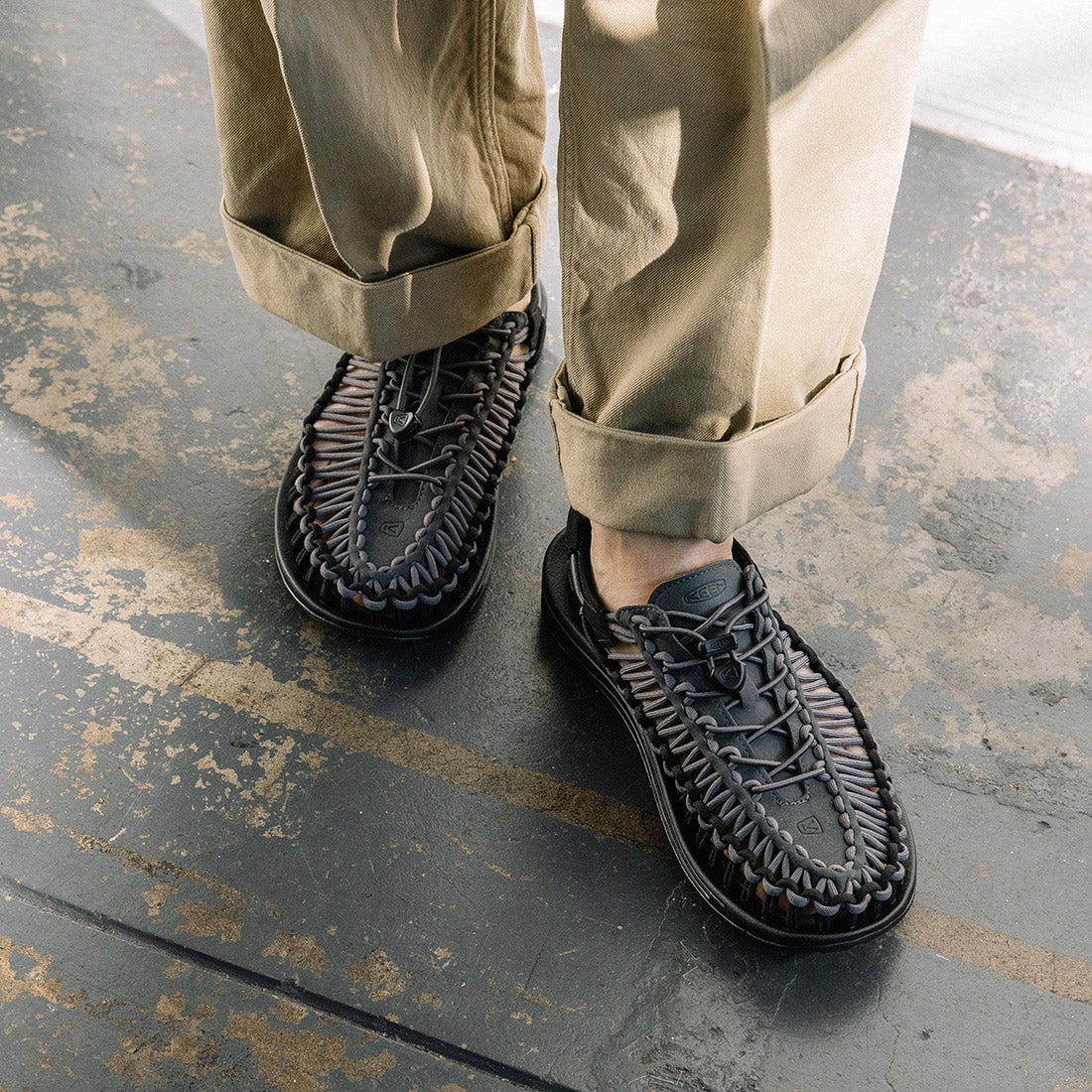 KEEN UNEEK メンズサイズサンダル|銀座ワシントン 公式サイト