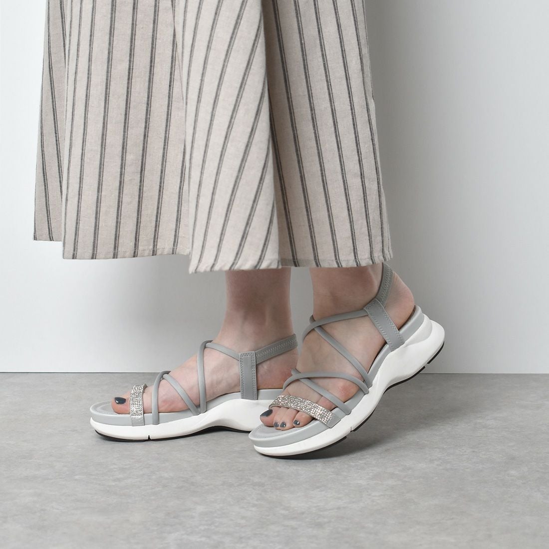 WASHINGTON ゴムストラップスニーカーサンダル|銀座ワシントン 公式サイト