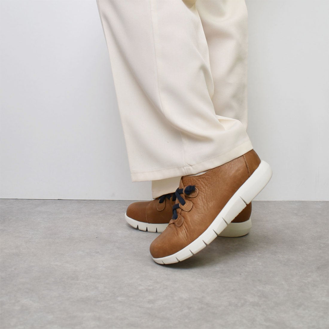 WASHINGTON 超軽量ゴム紐スニーカー|銀座ワシントン 公式サイト