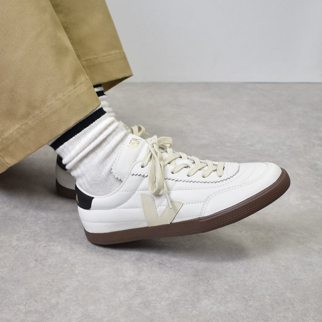 VEJA レトロスニーカー PANENKA|銀座ワシントン 公式サイト