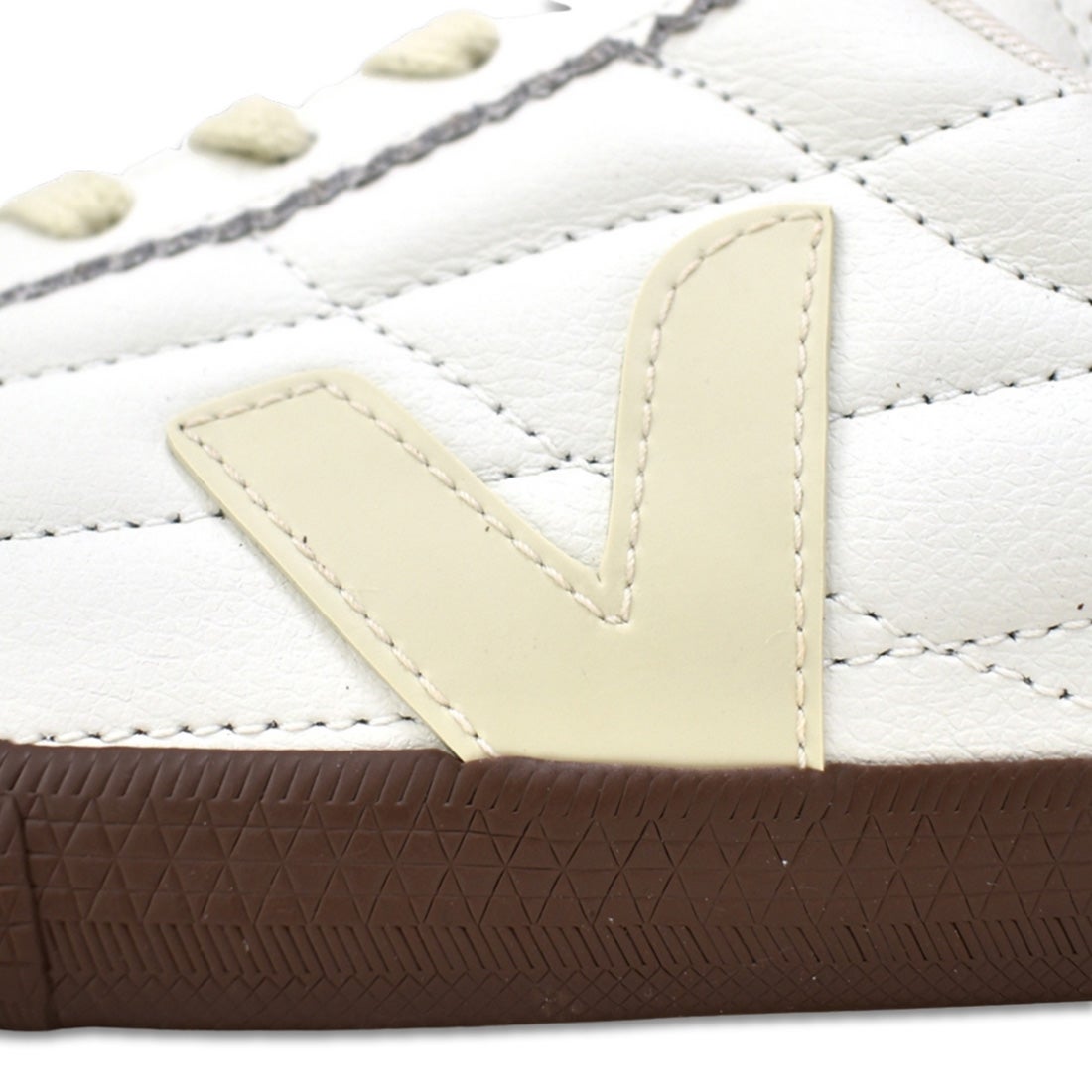VEJA レトロスニーカー PANENKA|銀座ワシントン 公式サイト